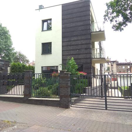 Luxury Apartment With Own Parking Chorzów Buitenkant foto